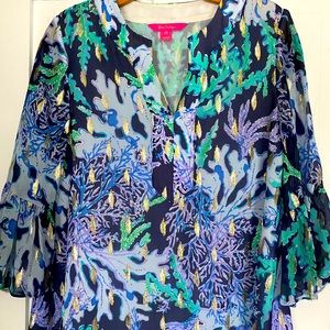 Gorgeous Lilly Pulitzer blouse!